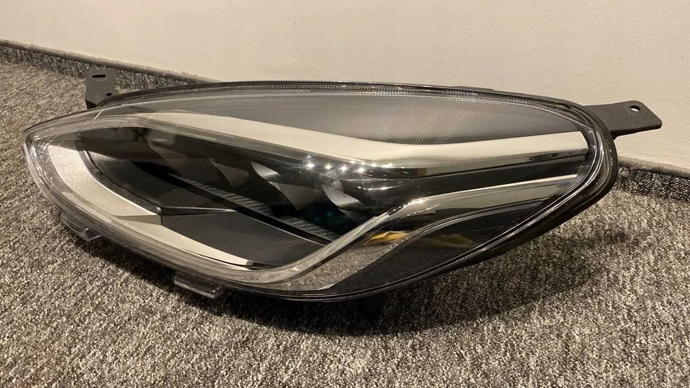 Frontscheinwerfer Ford Fiesta L1BB-13E015-GB Links Scheinwerfer Headlight