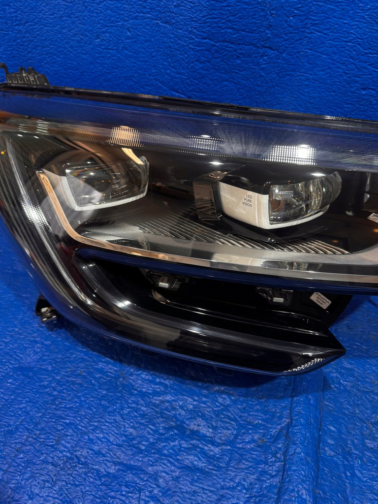 Frontscheinwerfer Renault Megane IV 260106126R Full LED Rechts oder Links SCH6083439926aa