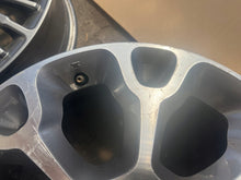 Laden Sie das Bild in den Galerie-Viewer, 1x Alufelge 17 Zoll 7.0" 5x98 735579512 Fiat 500x X 1 Rim Wheel FEL5339939123xe