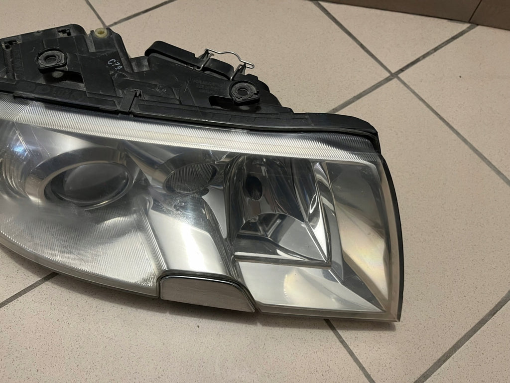 Frontscheinwerfer Skoda Superb I Xenon Rechts Scheinwerfer Headlight SCH1100905755ol
