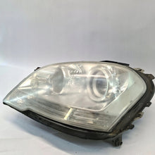 Laden Sie das Bild in den Galerie-Viewer, Frontscheinwerfer Mercedes-Benz W164 A1648207761 Links Scheinwerfer Headlight SCH8589289465ot