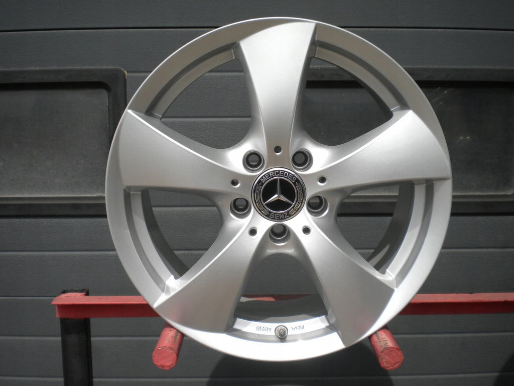 4x Alufelge 17 Zoll 7.5" 5x112 45ET Glanz Silber 75745112566 Mercedes-Benz W205 FEL1746901339fj