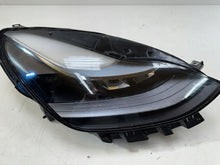 Laden Sie das Bild in den Galerie-Viewer, Frontscheinwerfer Tesla 3 1514953-00 LED Rechts Scheinwerfer Headlight