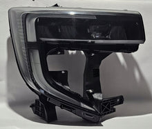 Laden Sie das Bild in den Galerie-Viewer, Frontscheinwerfer Nissan Interstar Master III 260106174R Rechts Headlight SCH5674111581tu