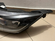 Laden Sie das Bild in den Galerie-Viewer, Frontscheinwerfer Hyundai I20 III 92101-Q0000 FALSE Scheinwerfer Headlight SCH5859269529pr