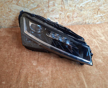 Laden Sie das Bild in den Galerie-Viewer, Frontscheinwerfer Skoda Superb III 3V1941016D Full LED Rechts Headlight