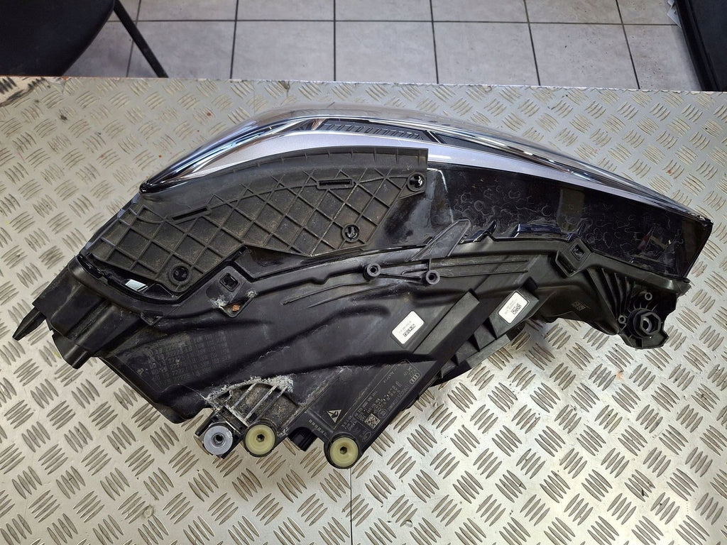 Frontscheinwerfer Audi Q3 83A941033 LED Ein Stück (Rechts oder Links) Headlight