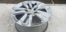Load image into Gallery viewer, 1x Alufelge 16 Zoll 7.0&quot; 5x108 44ET 9677989577 Peugeot 308 Ii Rim Wheel