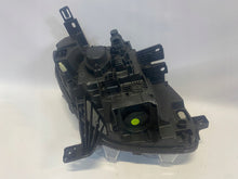 Laden Sie das Bild in den Galerie-Viewer, Frontscheinwerfer Smart Forfour 260603742R A4538200739 L90029700 Links Headlight SCH8886080124ko