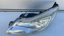 Laden Sie das Bild in den Galerie-Viewer, Frontscheinwerfer Ford Focus BM51-13W030-AF Links Scheinwerfer Headlight