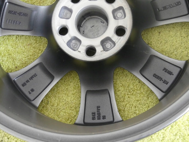 1x Alufelge 17 Zoll 8.0" 5x114.3 45ET PZ439C0672ZM Lexus Gs Rim Wheel FEL7147225049ni