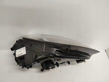 Laden Sie das Bild in den Galerie-Viewer, Frontscheinwerfer Porsche Cayenne 7P5941752F Xenon Rechts Scheinwerfer Headlight SCH2558039573na