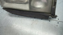 Load image into Gallery viewer, Frontscheinwerfer Mercedes-Benz W124 Rechts Scheinwerfer Headlight