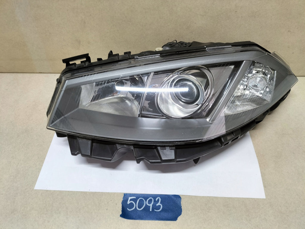 Frontscheinwerfer Renault Megane II 89307030 Xenon Links Scheinwerfer Headlight SCH9222052815mq