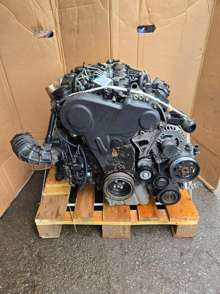 Motor Audi CAHA 2.0 TDI 170PS 125kW 133TKm 2011 Diesel Engine Komplett