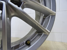 Laden Sie das Bild in den Galerie-Viewer, 1x Alufelge 17 Zoll 7.0&quot; 5x108 40ET KBA51616 Rim Wheel