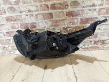 Load image into Gallery viewer, Frontscheinwerfer Kia Stonic LED Rechts Scheinwerfer Headlight
