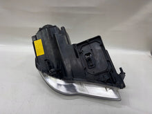 Laden Sie das Bild in den Galerie-Viewer, Frontscheinwerfer VW Touran 1T1941751A Xenon Links Scheinwerfer Headlight
