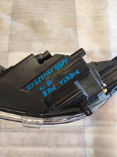 Laden Sie das Bild in den Galerie-Viewer, Frontscheinwerfer Ford Fiesta I H1BB13W029CD Rechts Scheinwerfer Headlight SCH5800707721wa
