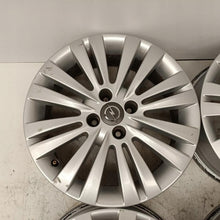 Load image into Gallery viewer, 4x Alufelge 16 Zoll 6.0" 4x100 40ET Glanz Silber Opel Meriva A Corsa Rim Wheel FEL1802812064bv