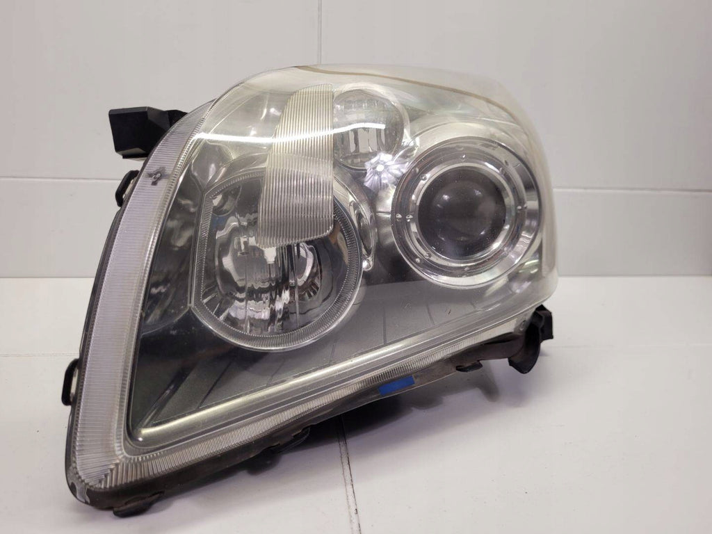 Frontscheinwerfer Toyota Avensis 85967-24010 T250 SKU11340 Links Headlight
