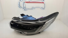 Laden Sie das Bild in den Galerie-Viewer, Frontscheinwerfer Renault Trafic 260601790R Full LED Links Headlight SCH3504098875qd