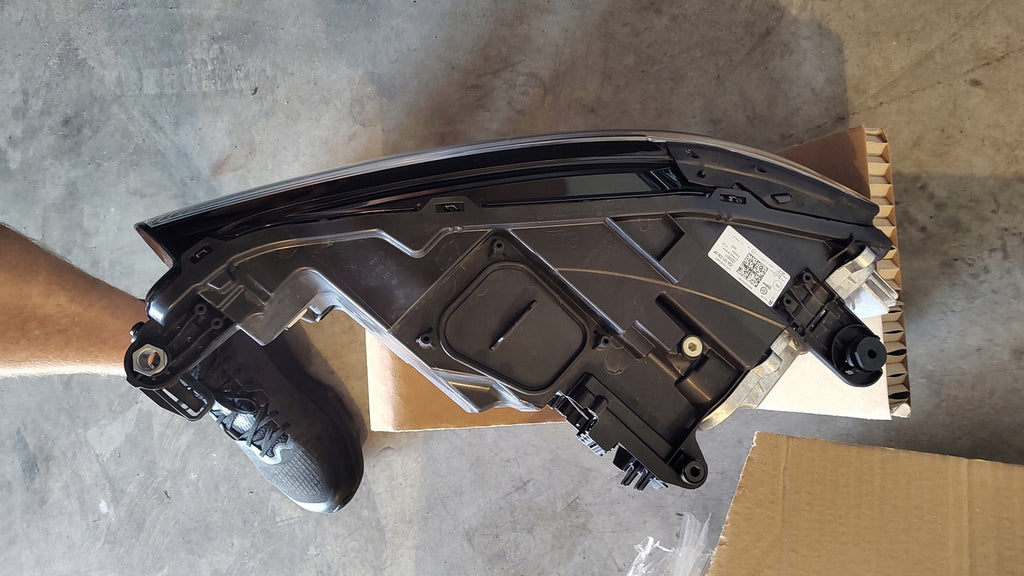 Frontscheinwerfer VW T Roc 2GA941036AP Rechts Scheinwerfer Headlight SCH7588615603uv