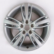 Load image into Gallery viewer, 1x Alufelge 17 Zoll 6.5&quot; 5x112 33ET 8U0601025P Audi Q3 Rim Wheel