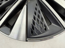 Load image into Gallery viewer, 1x Alufelge 17 Zoll 57A601025AA Skoda Karoq Rim Wheel FEL1330931676rj