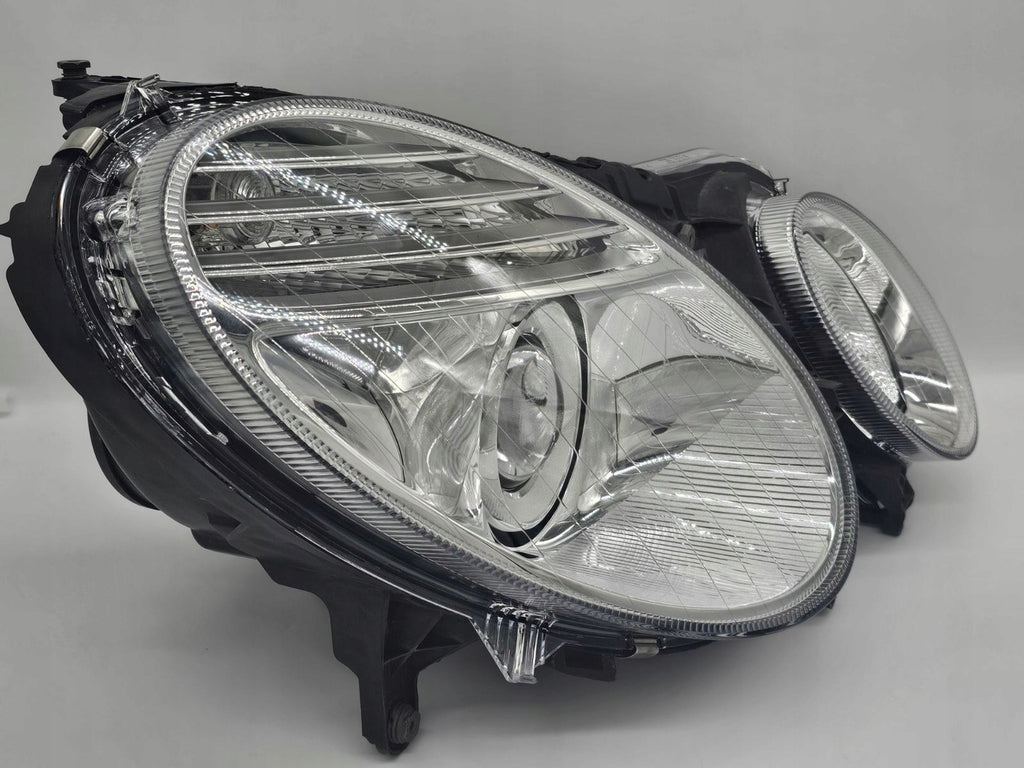 Frontscheinwerfer Mercedes-Benz W211 Bi-Xenon Rechts Scheinwerfer Headlight SCH3804529406en
