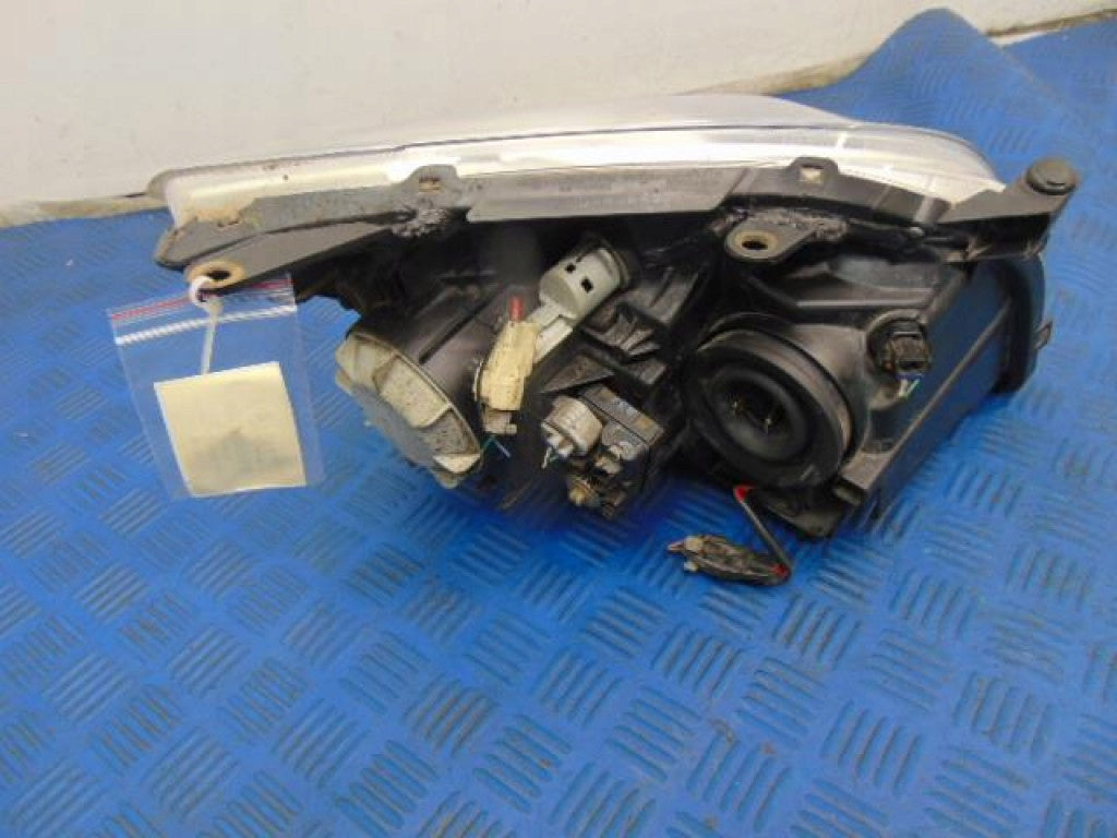 Frontscheinwerfer Toyota Avensis 0821211L1L Ein Stück (Rechts oder Links)