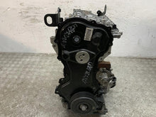 Laden Sie das Bild in den Galerie-Viewer, Motor Renault Master III M9TSBCD7 2.3 DCI Diesel Engine Unkomplett MOT6588992438qm
