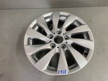 Load image into Gallery viewer, 1x Alufelge 17 Zoll 7.5" 5x120 43ET Glanz Silber 6796206 BMW 1 F21 F20 Rim Wheel FEL6713562297ye