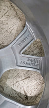 Load image into Gallery viewer, 1x Alufelge 17 Zoll 6.5" 5x100 48ET Glanz Silber 6F9601205H Seat Ibiza I FEL5096077604bz