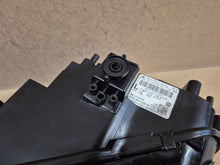 Laden Sie das Bild in den Galerie-Viewer, Frontscheinwerfer VW Tiguan 5NB941035B 030110123100 Full LED Rechts oder Links