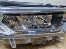 Load image into Gallery viewer, Frontscheinwerfer Toyota Rav V 4 Rechts Scheinwerfer Headlight SCH9294120523yx