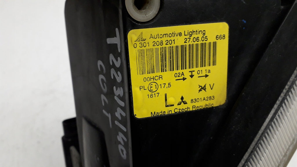 Frontscheinwerfer Mitsubishi Colt 8301A283 Links Scheinwerfer Headlight