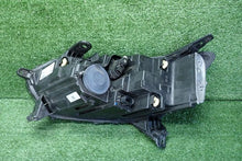 Laden Sie das Bild in den Galerie-Viewer, Frontscheinwerfer Dacia Sandero III Logan Jogger 260101940R Rechts Headlight SCH3002478788rq