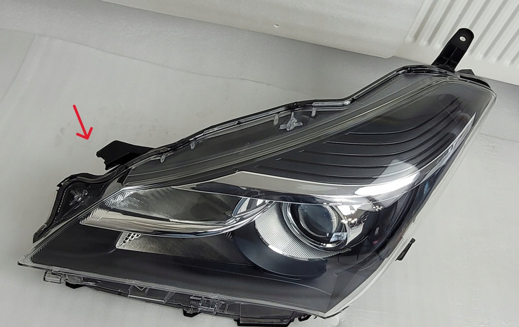 Frontscheinwerfer Toyota Yaris 2014-2017 Ein Stück (Rechts oder Links) Headlight SCH3503461090ls