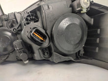 Laden Sie das Bild in den Galerie-Viewer, Frontscheinwerfer Renault Kadjar 260602051R LED Links Scheinwerfer Headlight SCH8710814906jt