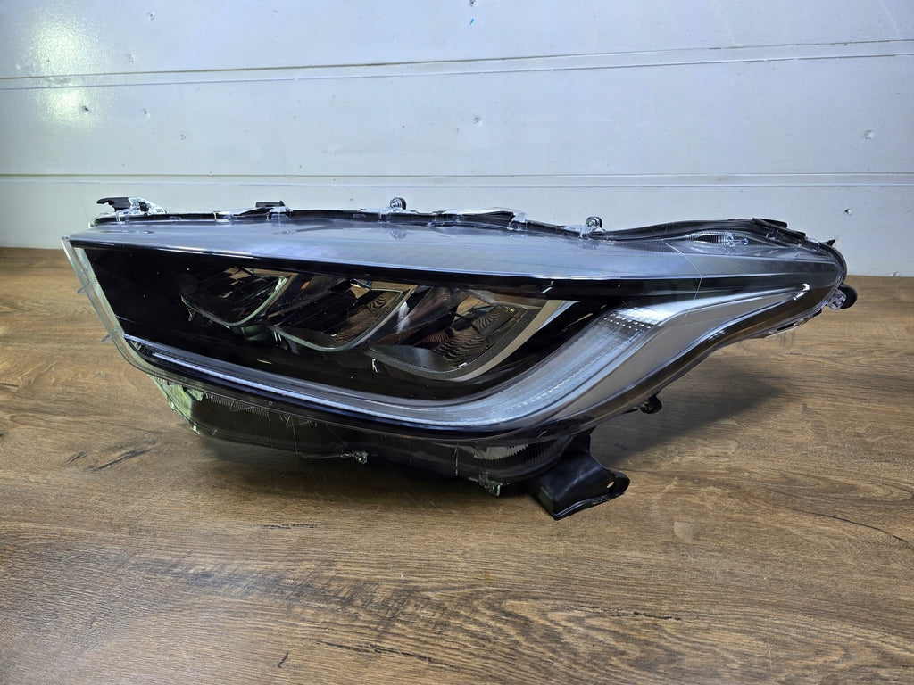 Frontscheinwerfer Toyota Yaris Links Scheinwerfer Headlight