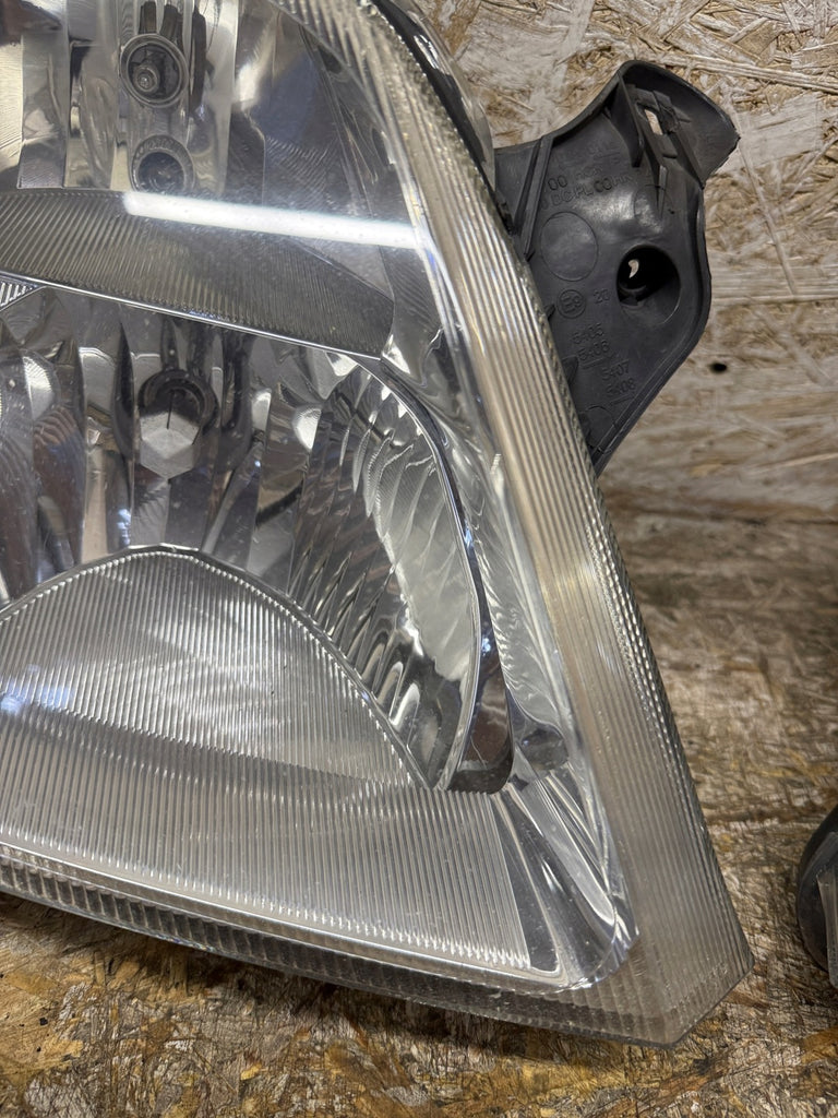 Frontscheinwerfer Opel Meriva A 93321052 93321053 Ein Satz Headlight SCH2641442509wp