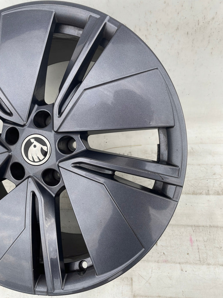 1x Alufelge 19 Zoll 8.0" 5x112 45ET Glanz Graphit 5LA601025A Mg Enyaq Iv