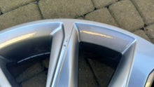 Load image into Gallery viewer, 1x Alufelge 17 Zoll 7.0" 5x114.3 45ET KB8MV3810 Mazda Rim Wheel FEL6495611113hf