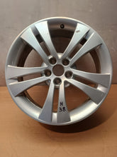 Laden Sie das Bild in den Galerie-Viewer, 1x Alufelge 17 Zoll 7.0" 5x100 41ET 5J0601025H Skoda Fabia II Roomster Rim Wheel FEL1109390852kp