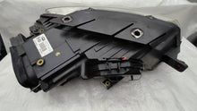 Load image into Gallery viewer, Frontscheinwerfer VW Passat 3C0941751K Links Scheinwerfer Headlight SCH5980893601vf
