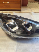 Laden Sie das Bild in den Galerie-Viewer, Frontscheinwerfer Ford Kuga LV4B-13E016-AS Rechts Scheinwerfer Headlight SCH8619120704vk