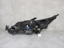 Laden Sie das Bild in den Galerie-Viewer, Frontscheinwerfer Mitsubishi Eclipse Cross I Full LED Rechts Headlight SCH2176157189he