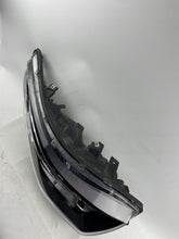 Laden Sie das Bild in den Galerie-Viewer, Frontscheinwerfer Iveco Daily IV 05802711799 LED Rechts Scheinwerfer Headlight SCH3903283180pl