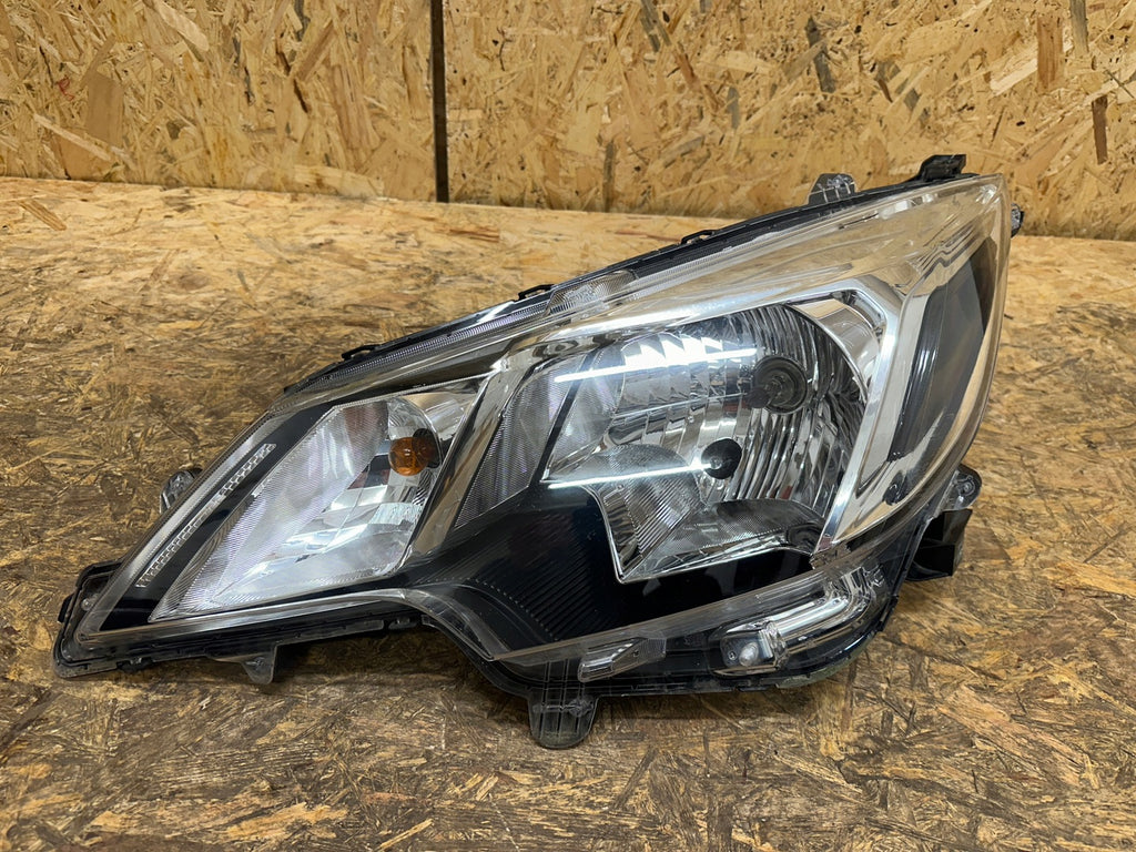 Frontscheinwerfer Mitsubishi I 8301D445 FALSE Scheinwerfer Headlight SCH8905625518ue